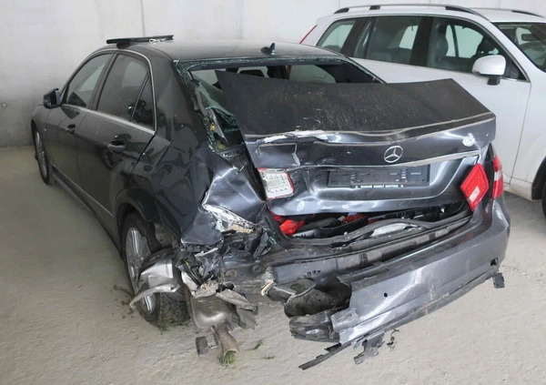 Mercedes-Benz Klasa E cena 14900 przebieg: 167162, rok produkcji 2010 z Kobyłka małe 67